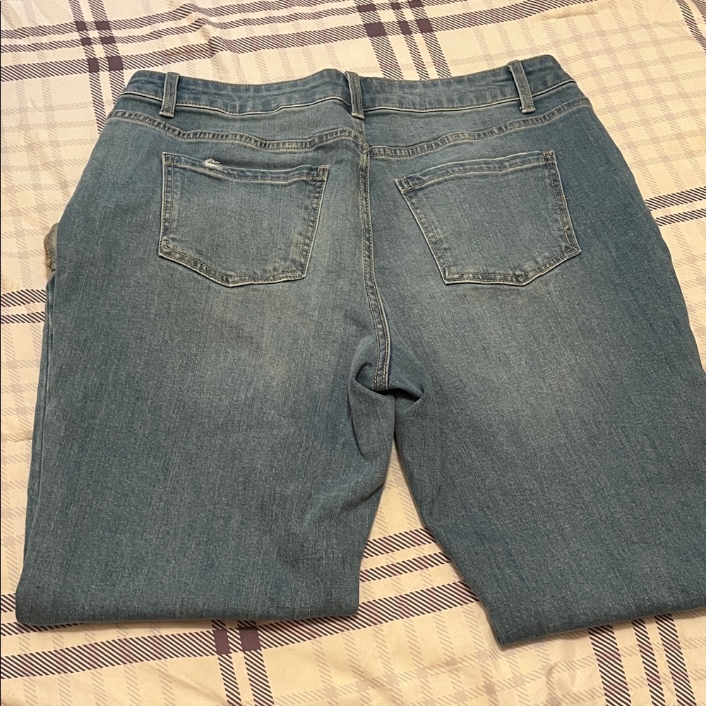 Time and Tru Light Blue Distressed Boyfriend Jeans - Picture 5 of 5